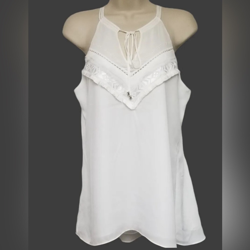 White House Black Market Ivory Spaghetti Fringe Detail Shell Tank NEW‎